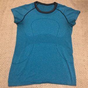 Lululemon blue swiftly tee